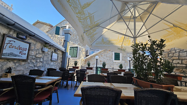 Ul. Svetog Jurja 7, 22202, Primošten