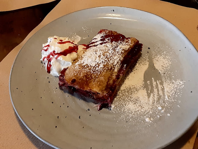 Opinii despre Konoba Volta în Fužine - Gastronomija i ugostiteljstvo