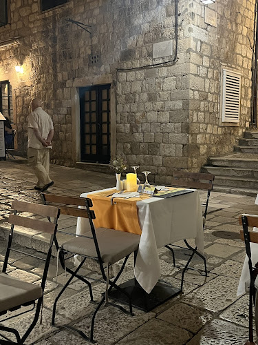Opinii despre Rozario în Dubrovnik - Gastronomija i ugostiteljstvo