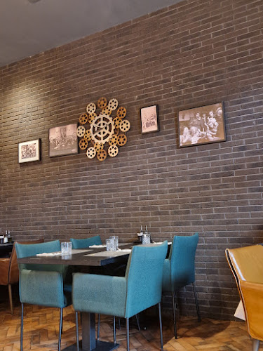 Batak Buzin - Gastronomija i ugostiteljstvo