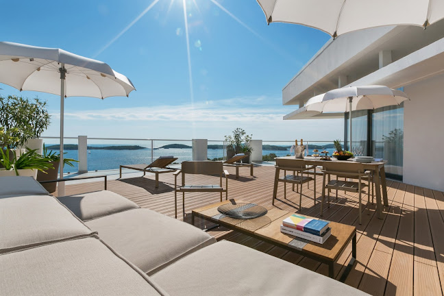 Ul. Biskupa Jurja Dubokovica 5, 21450, Hvar