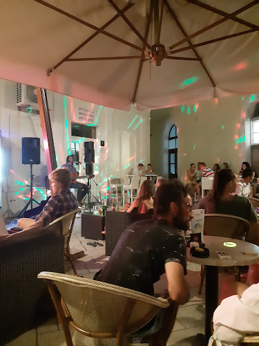 Opinii despre Caffe bar Arsan în Cres - Gastronomija i ugostiteljstvo