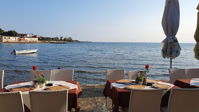 Obala Maršala Tita 9, 52440, Poreč