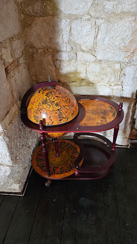 Fort George Croatia - Gastronomija i ugostiteljstvo