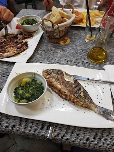 Opinii despre Ahipara zalogajnica, Podgora în Podgora - Gastronomija i ugostiteljstvo