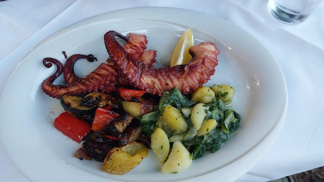 Opinii despre Konoba Bukara în Drvenik - Gastronomija i ugostiteljstvo