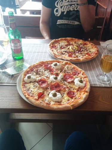 Pizzeria Quattro - Gastronomija i ugostiteljstvo