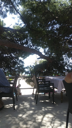 Bumbar, Put Cvitačke 9 Plažni objekt, 21300, Makarska