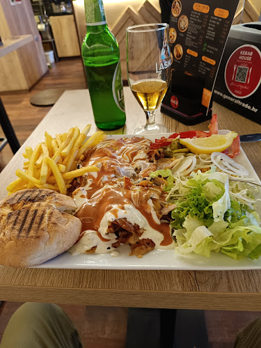 Trg Josipa Godlara 3, 35000, Slavonski Brod