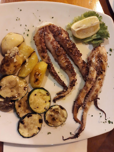 Opinii despre Konoba Gušti în Omiš - Gastronomija i ugostiteljstvo