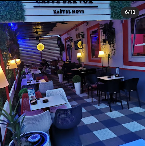 VOX caffe bar - Kaštel Novi