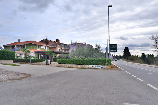 Ul. Mala Vala 53, 52212, Valbandon