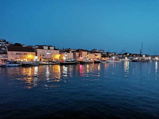 Opinii despre Pekara Ćiovo în Trogir - Gastronomija i ugostiteljstvo