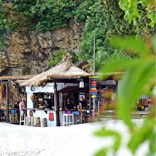 Comentarii opinii despre Pajol bar Pecine