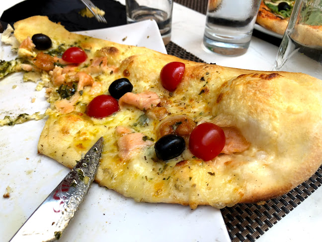 Restoran & Pizzeria The bar - Gastronomija i ugostiteljstvo