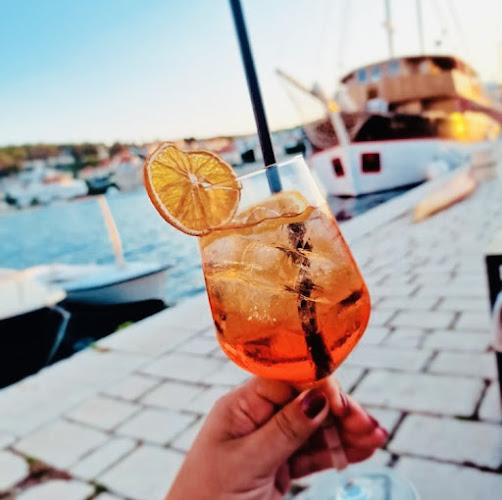 Comentarii opinii despre Pizzeria&burgerbar BARCODE