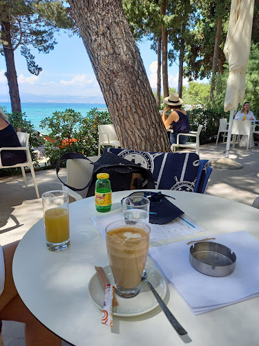 Restoran Velaris, - Gastronomija i ugostiteljstvo