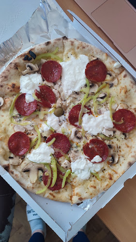 Opinii despre Carraca Pub în Rijeka - Gastronomija i ugostiteljstvo