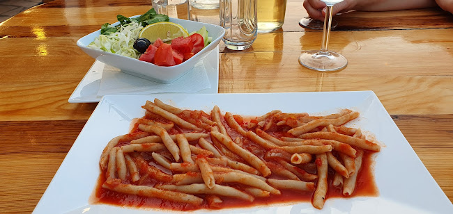 Gavuni restaurant & konoba - Gastronomija i ugostiteljstvo