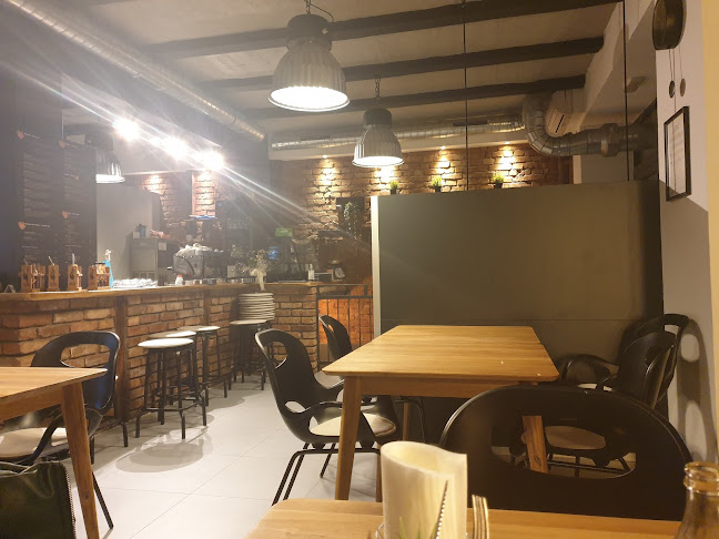 Love @ First Bite - Gastronomija i ugostiteljstvo