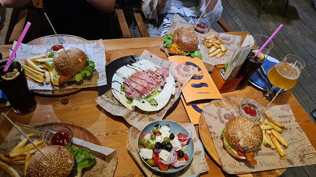 Comentarii opinii despre Burgers & more by San Servolo