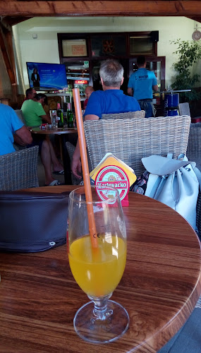 Opinii despre Caffe bar Z.Mostar în Vukovar - Gastronomija i ugostiteljstvo