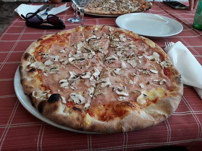 Opinii despre Restaurant & pizzeria Škafet în Skradin - Gastronomija i ugostiteljstvo