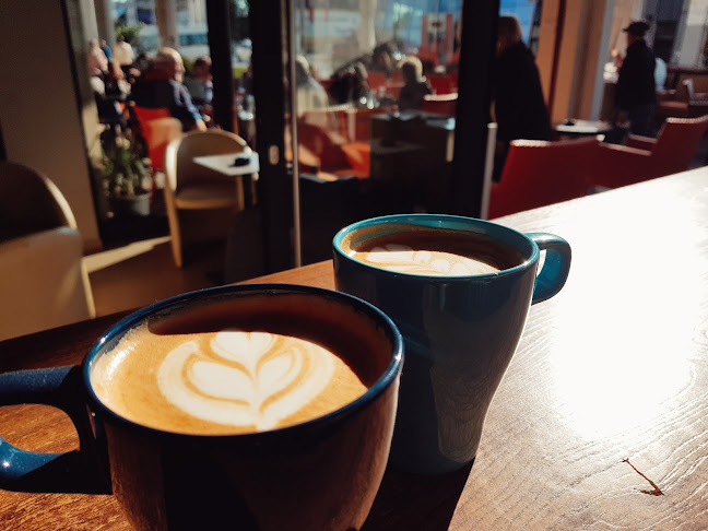 Caffe bar Dc - Gastronomija i ugostiteljstvo