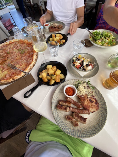 Comentarii opinii despre Bistro-pizzeria Luna