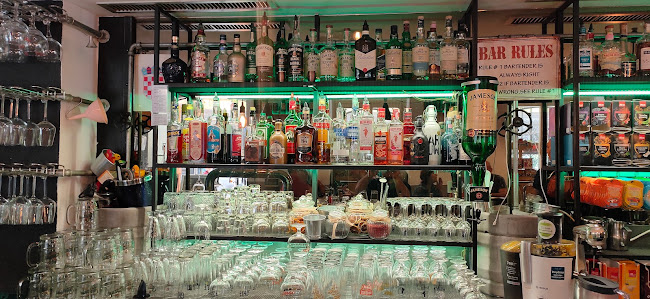 Bačva Pub - caffe bar/noćni bar - Gastronomija i ugostiteljstvo