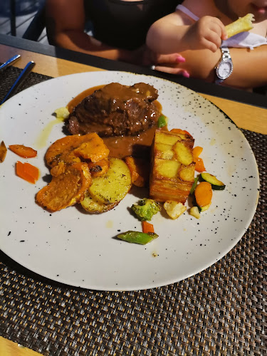 Bistro-Bar - Gastronomija i ugostiteljstvo