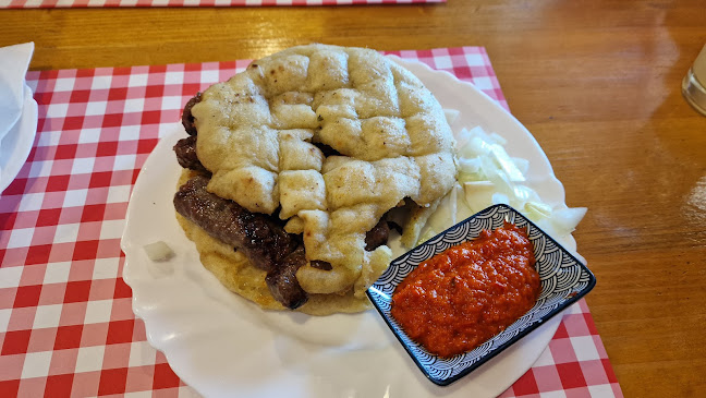 Ćevabdžinica Behar - Gastronomija i ugostiteljstvo