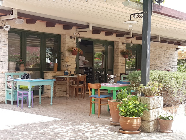 Mediterraneo Secret Garden