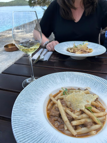 Šetalište Petra Kanavelića, 20260, Korčula