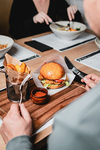 Pizzeria & burger bar Victoria - Gastronomija i ugostiteljstvo