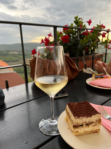 B5 Wine Bar Motovun - Gastronomija i ugostiteljstvo