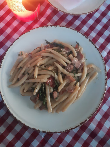 Konoba POD MURVU - Gastronomija i ugostiteljstvo