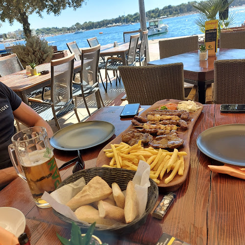 Comentarii opinii despre Momento Grill Pizza House