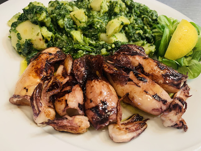 Trg Stjepana Radića 4, 51260, Crikvenica