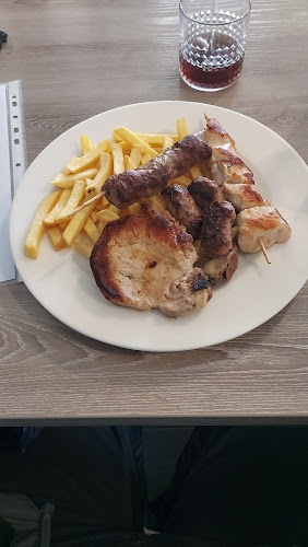 Caffe bar-Restoran Lav