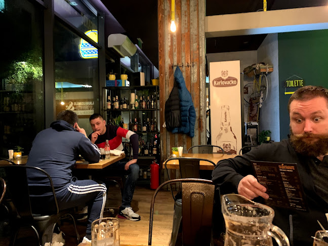 Comentarii opinii despre Submarine Burger Radnička