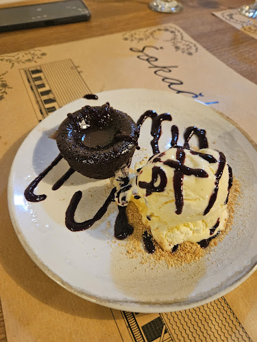 Šokački stan, (Pikov Stan) - Gastronomija i ugostiteljstvo