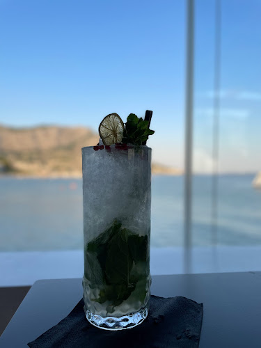Opinii despre Shooko Beach Bar în Split - Gastronomija i ugostiteljstvo