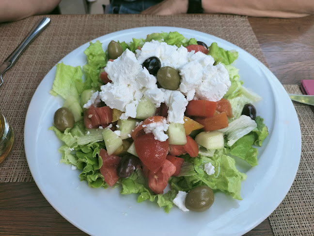 Opinii despre "Kuzina" grill & pizza în Zadar - Gastronomija i ugostiteljstvo