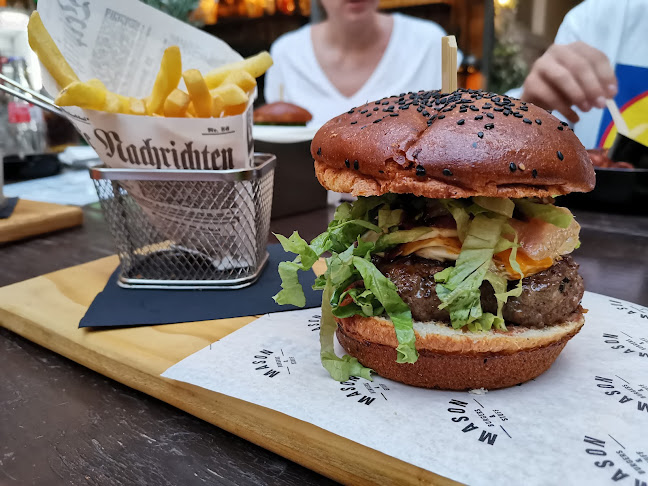 The Shipyard Pub - Pula