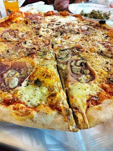 Comentarii opinii despre Pizzeria Benita 'Bunari'