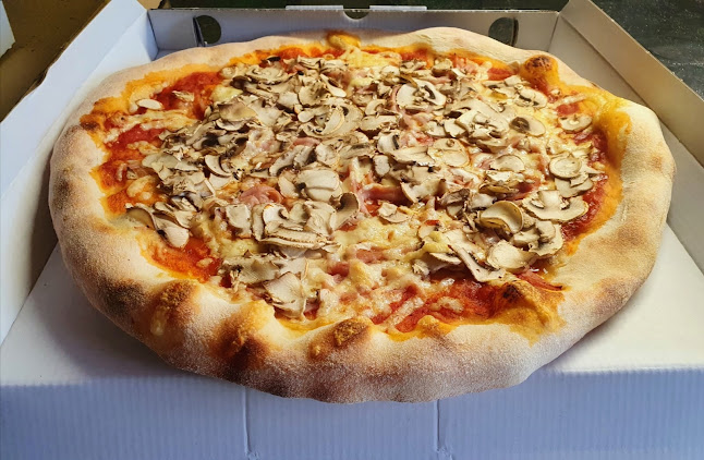 Pizza Kum (Catering) - Gastronomija i ugostiteljstvo