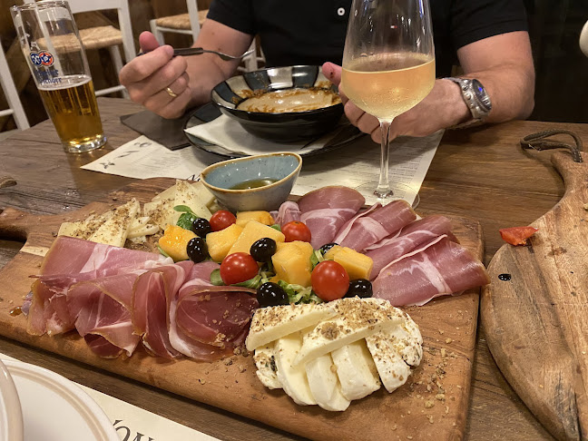 Comentarii opinii despre Pod Zvon