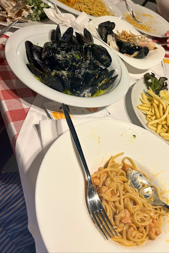 Opinii despre Restaurant & Apartments Galeb în Rabac - Gastronomija i ugostiteljstvo