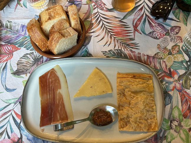 Arsana Tasting House - Gastronomija i ugostiteljstvo